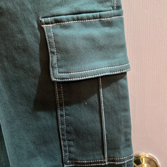 Pants - Picture 6 of 7